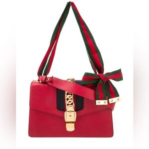 SOLD Gucci Sylvie Shoulder Bag